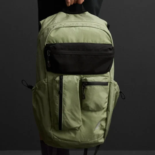 MULTI-POCKET  BACKPACK
